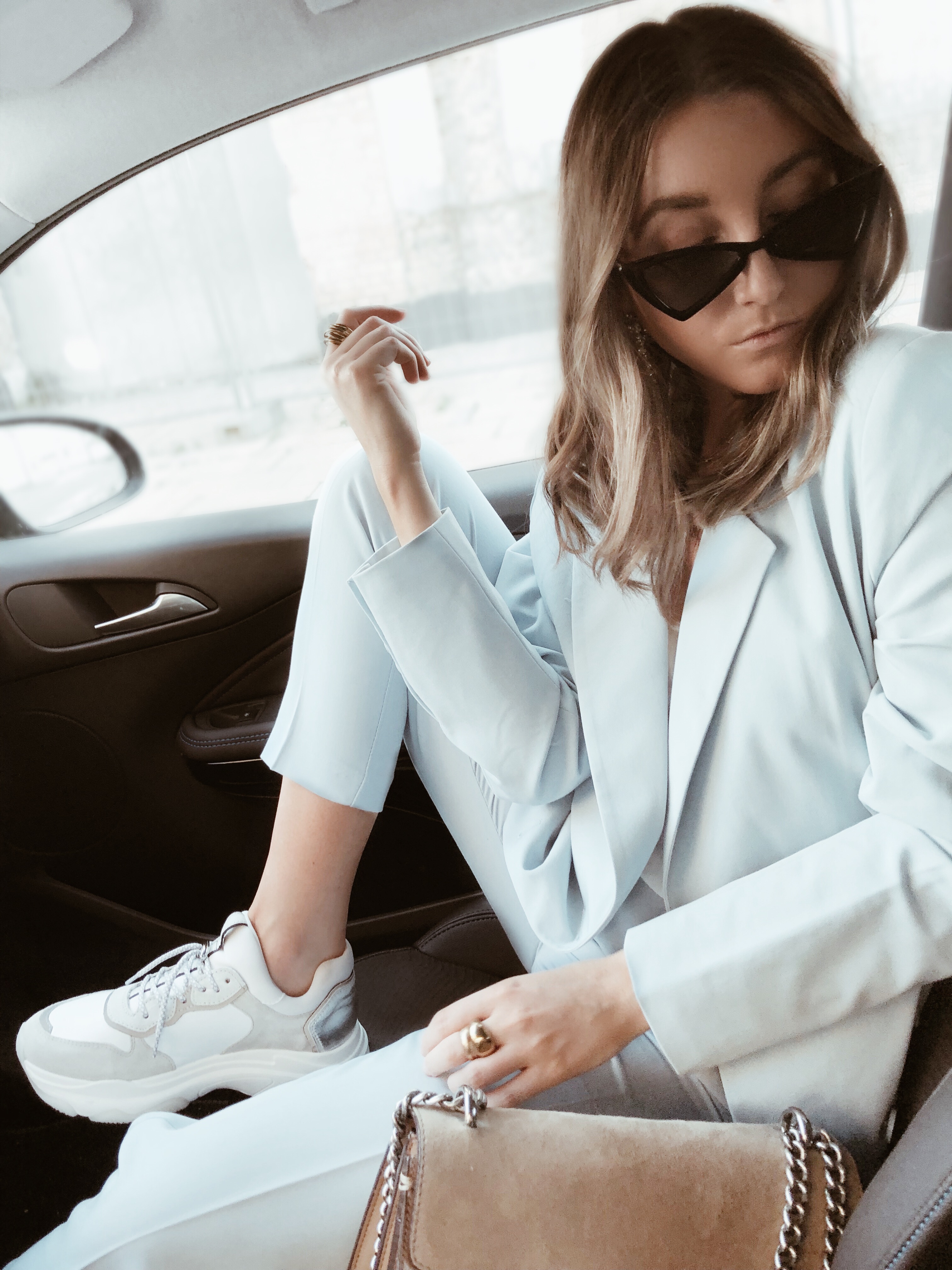BLUE SUIT AND CHUNKY SNEAKERS